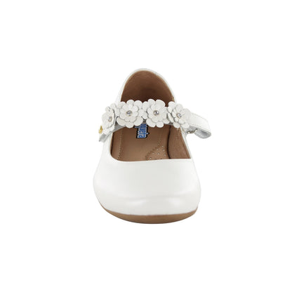 Zapatilla Coqueta para niña de piel perla Miranda con flores decorativas