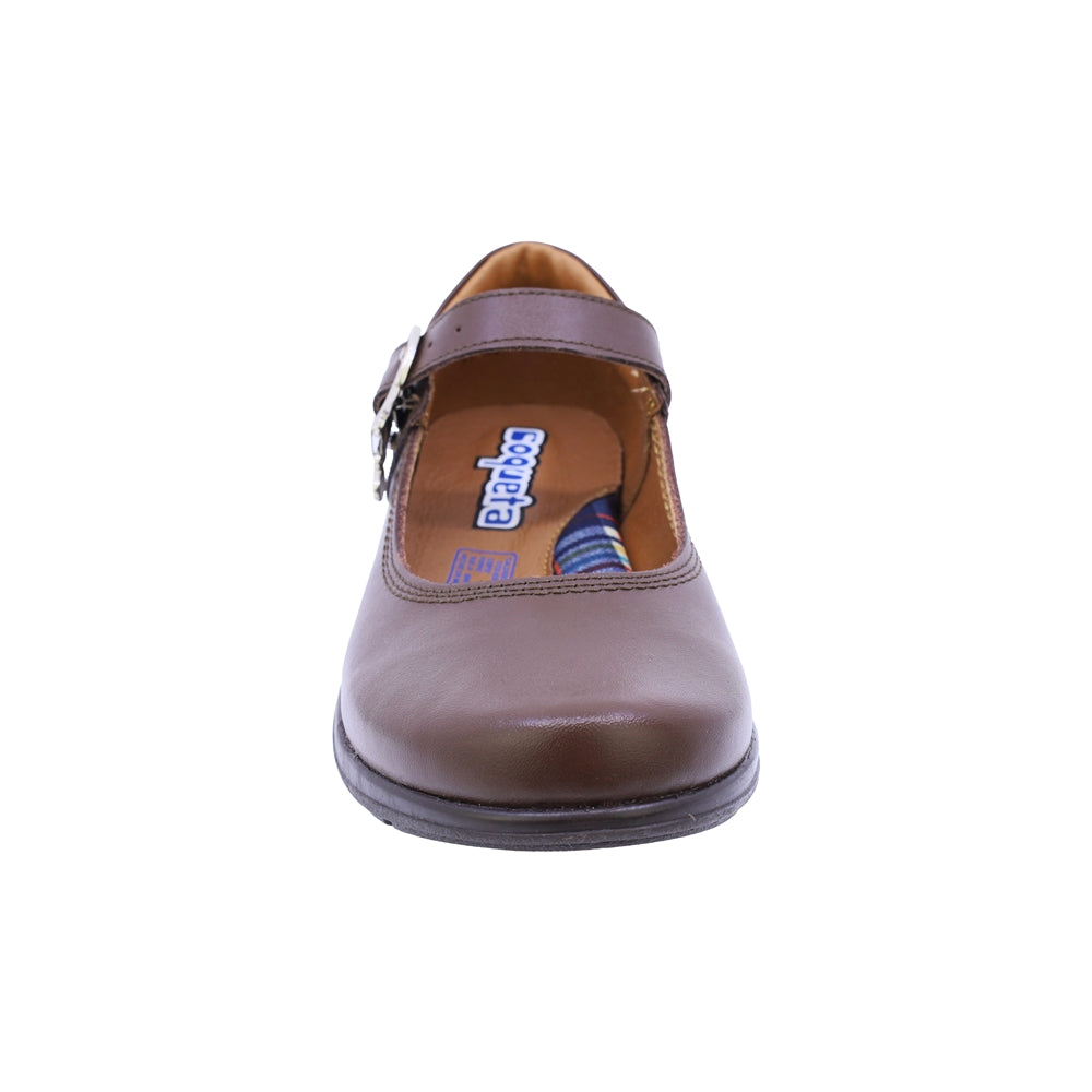 Zapato escolar Coqueta para niña de piel café Danna con hebilla
