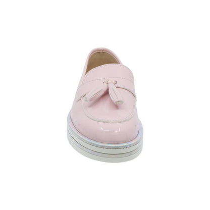 Mocasín Coqueta para niña en charol rosa con moño decorativo