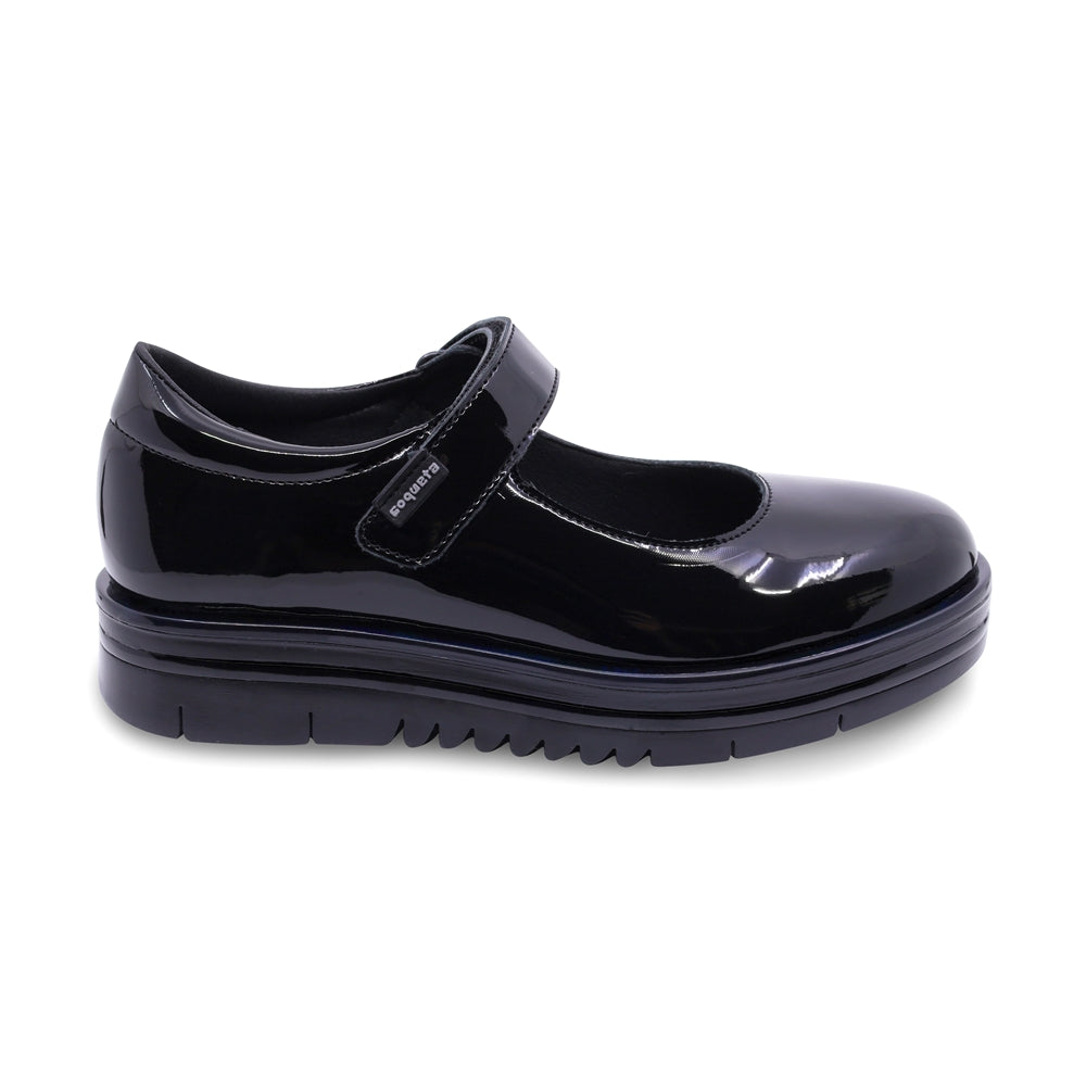 Zapato escolar Coqueta para niña en charol negro Nora con tira de contacto