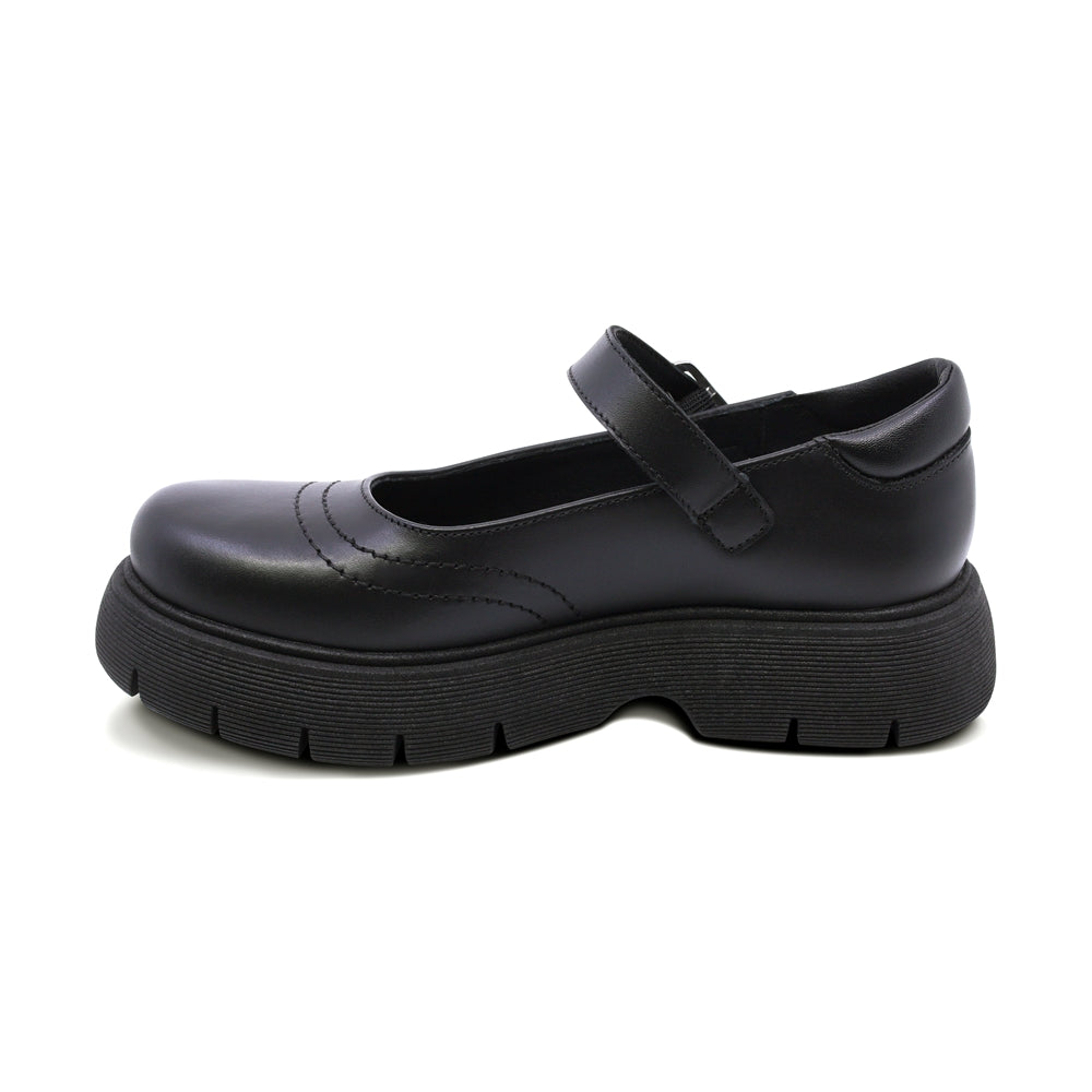 Zapato escolar Coqueta para niña de piel negro Igor con dije