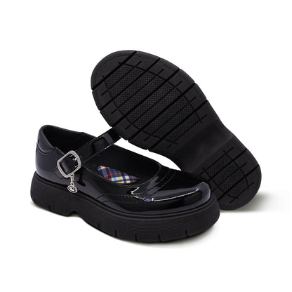 Zapato escolar Coqueta de charol color negro Igor con hebilla