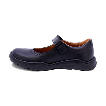 Zapato escolar Coqueta para niña de piel en negro Pilatus con perforado