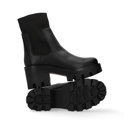 BOTA CASUAL DAMA 624704 NEGRO CAPA DE OZONO