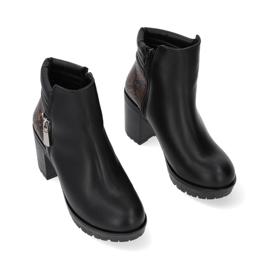 BOTÍN CASUAL DAMA 647301 NEGRO CAPA DE OZONO
