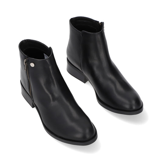 BOTÍN CASUAL DAMA 647901 NEGRO CAPA DE OZONO