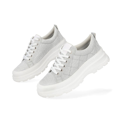 SNEAKER CASUAL DAMA 652001 PLATA CAPA DE OZONO