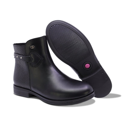 BOTA COQUETA PARA NIÑA DE PIEL COLOR NEGRO CANUTA CON CIERRE