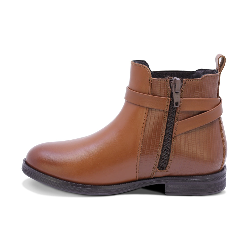 BOTA COQUETA PARA NIÑA DE PIEL COLOR MIEL CANUTA CON ESTOPEROLES