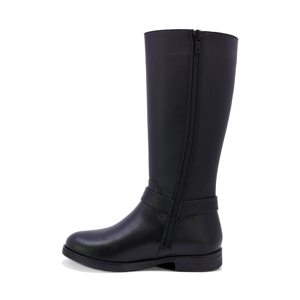 BOTA COQUETA PARA NIÑA DE SINTÉTICO COLOR NEGRO CANUTA CON HERRAJE METALICO