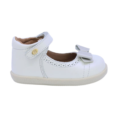 Balerina Coqueta para niña en piel perla con moño decorativo