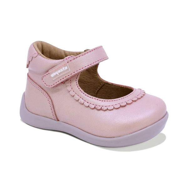 ZAPATO COQUETA PARA NIÑA DE PIEL COLOR ROSA PANAL CON TIRA DE CONTACTO