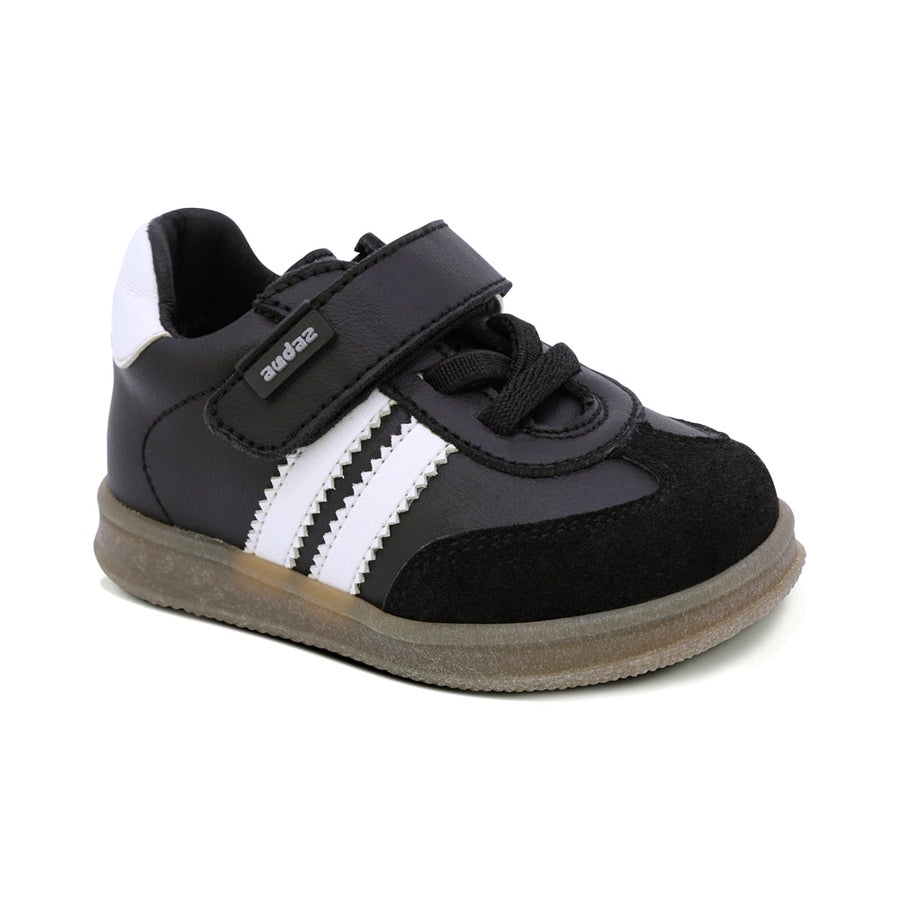 TENIS AUDAZ PARA NIÑO DE SINTÉTICO COLOR NEGRO TEDDY CON FRANJAS BLANCAS