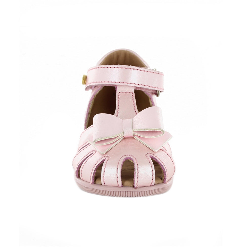 Sandalia Coqueta para niña en piel rosa Vanessa con moño decorativo
