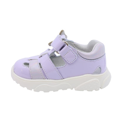 Sandalia Coqueta para niña en charol lila Zippy con mariposa decorativa
