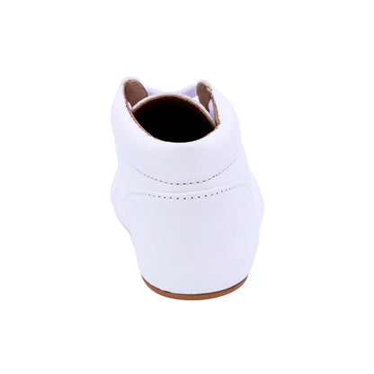 BOTA AUDAZ PARA NIÑO COLOR BLANCO DE SINTÉTICO PEUQUE CON AGUJETA